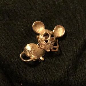 Vintage Avon Mouse w/ Spectacles Pin